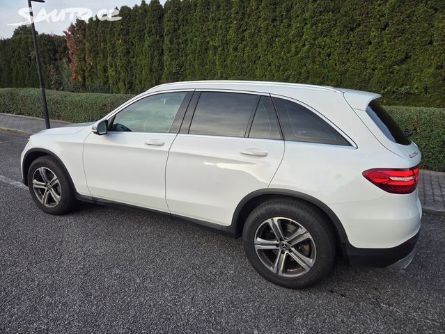 Mercedes GLC